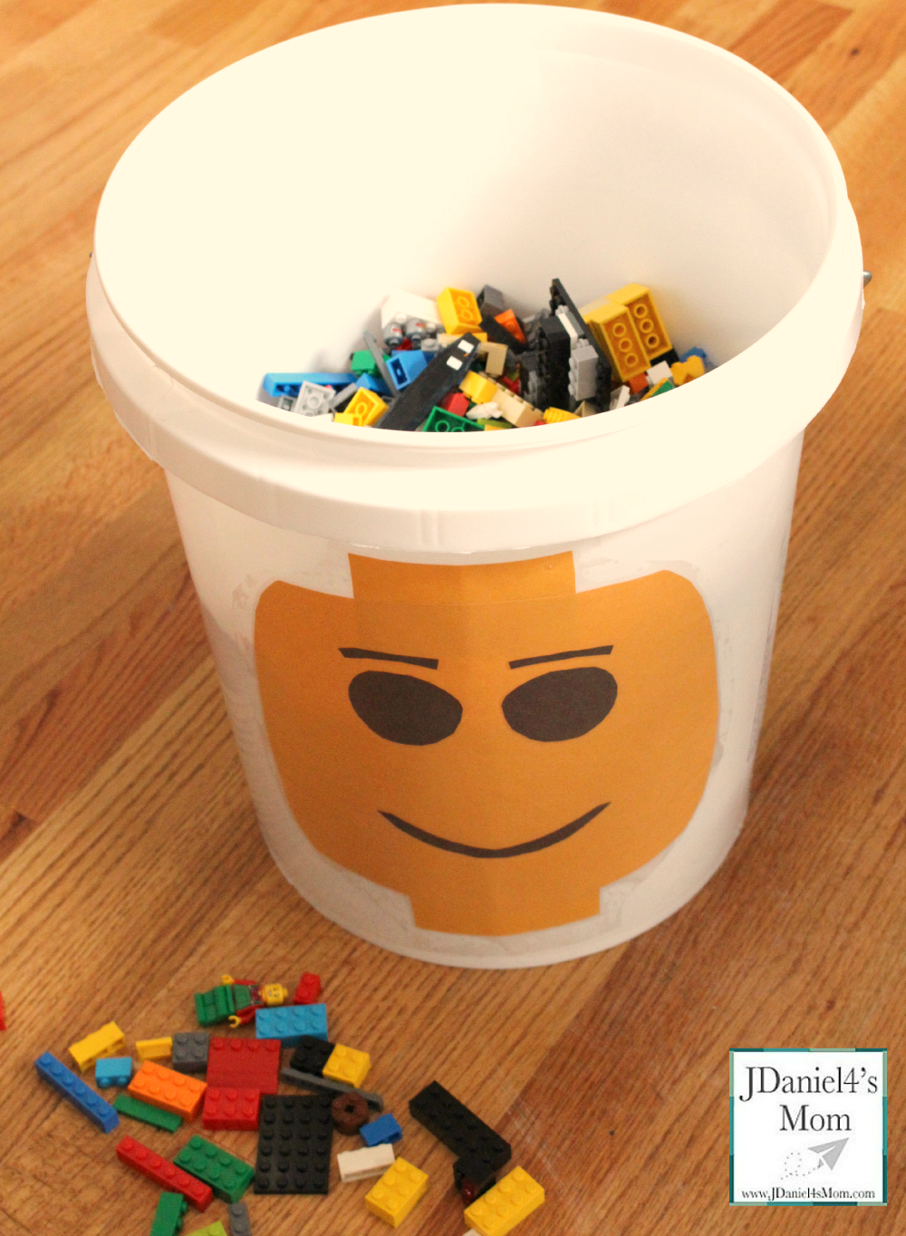 Homemade LEGO Storage Bucket